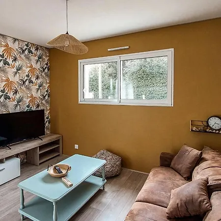 1 Bedroom Amazing In Dame De Monts Ferienhaus